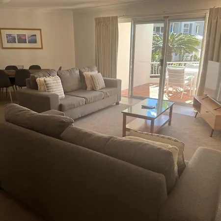 Le Beach Apartments-2